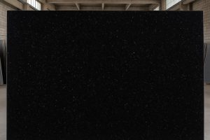 سنگ گرانیت مشکی نطنز