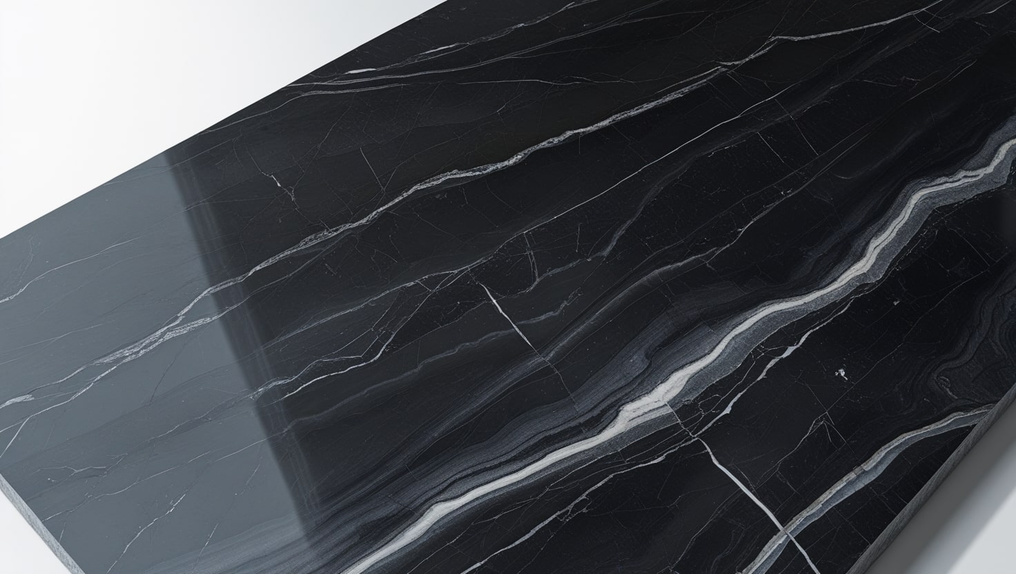 سنگ مشکی الیگودرز